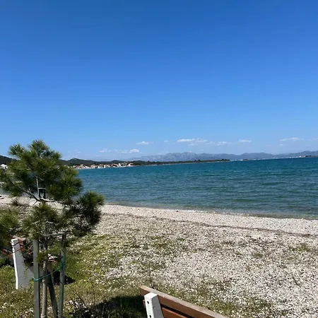 Aralo - Veraja Apartment