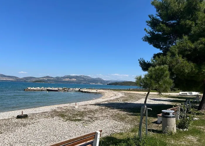 Aralo - Veraja Apartmán